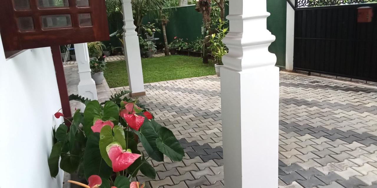 Movi Holiday Apartment Bentota Exterior foto